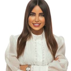 مرکز آموزش کاشت ناخن نیلا